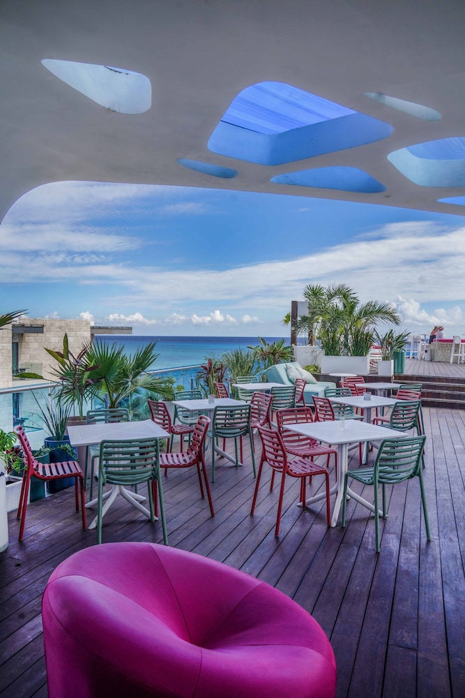 The Carmen Hotel Ocean Front By Kavia - Adults Only 60/73