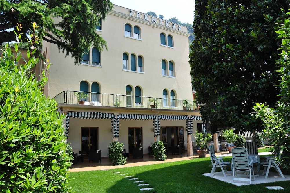 Hotel Terminus 30/33