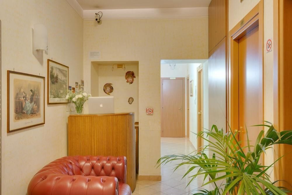 Washington Resi Lucia Hotel 6/36