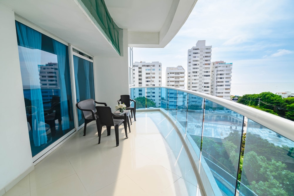 Unik Cartagena Edificio Poseidon 25/50
