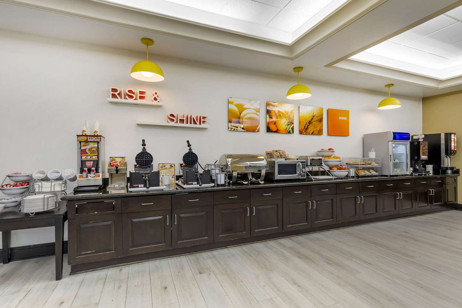 Comfort Inn & Suites Chestertown MD 10/14