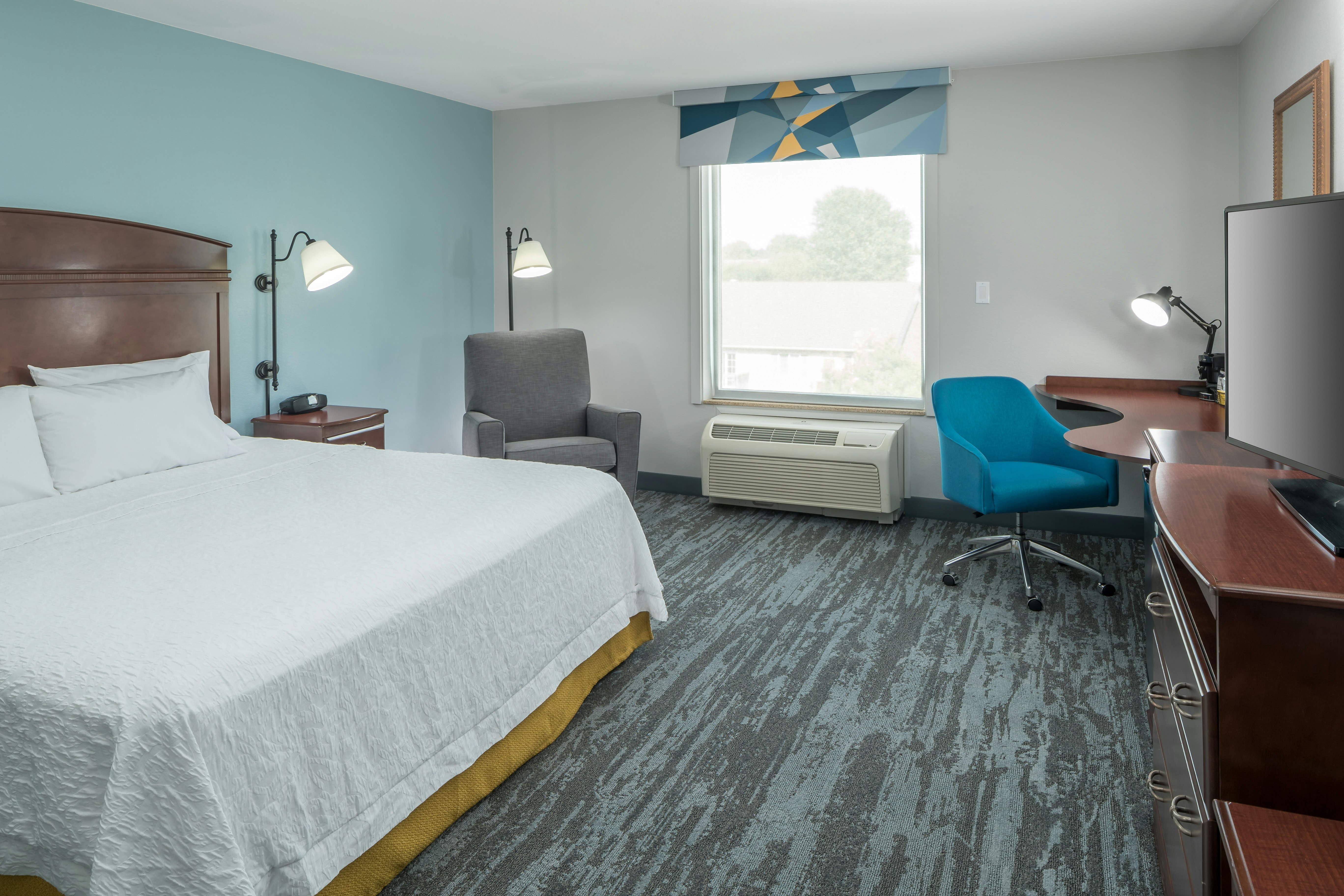 ROOM, KING BED, ACCESSIBLE