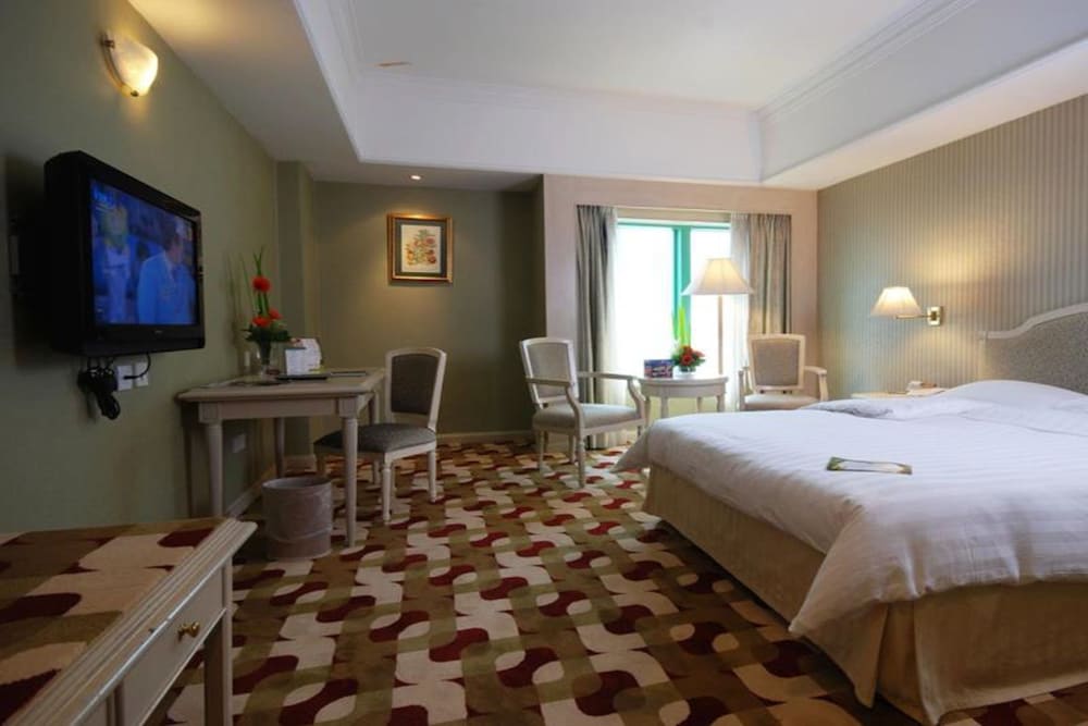 Berjaya Waterfront Hotel, Johor Bahru 17/64