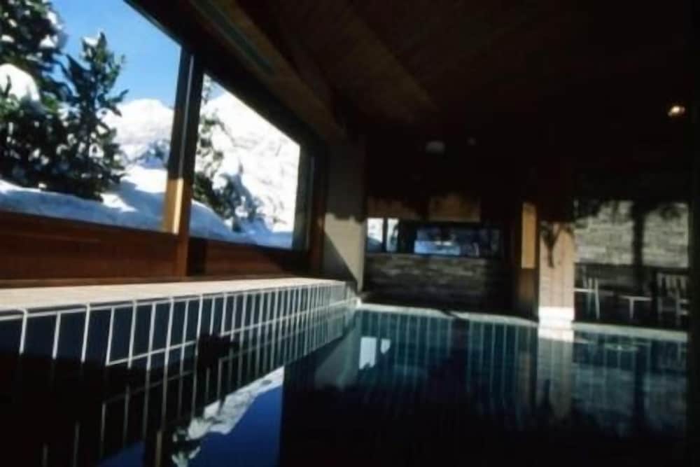 Hotel Pavillon 7/58