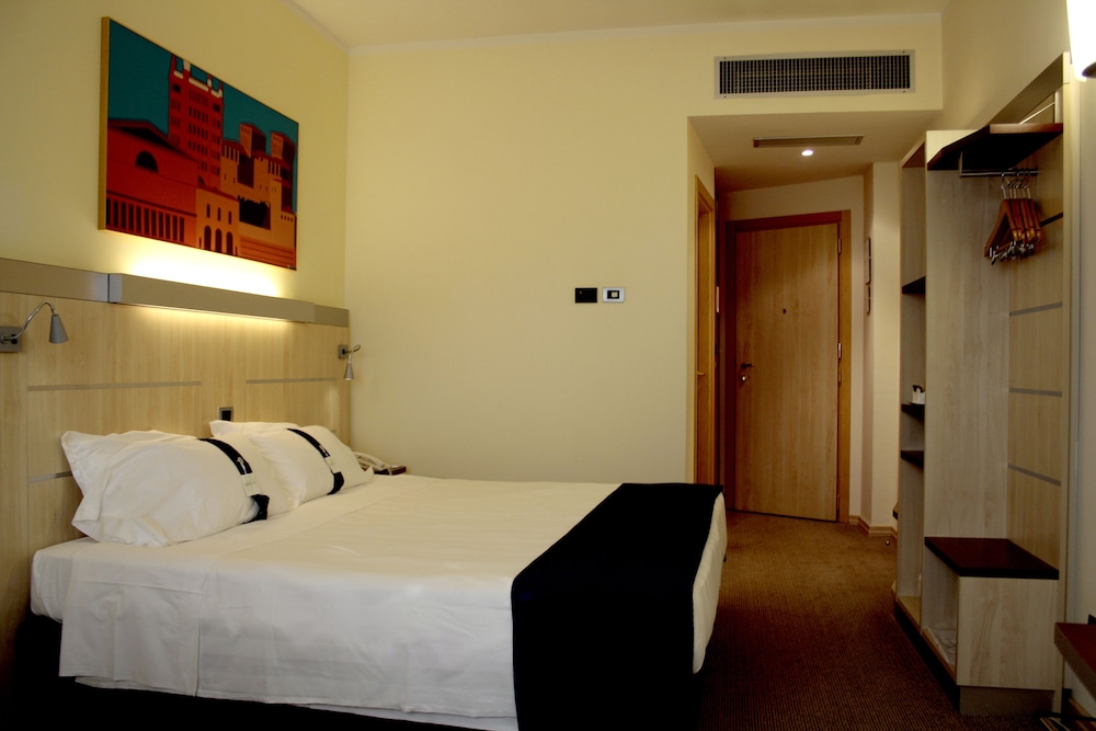 Express Holiday Inn Parma 16/59