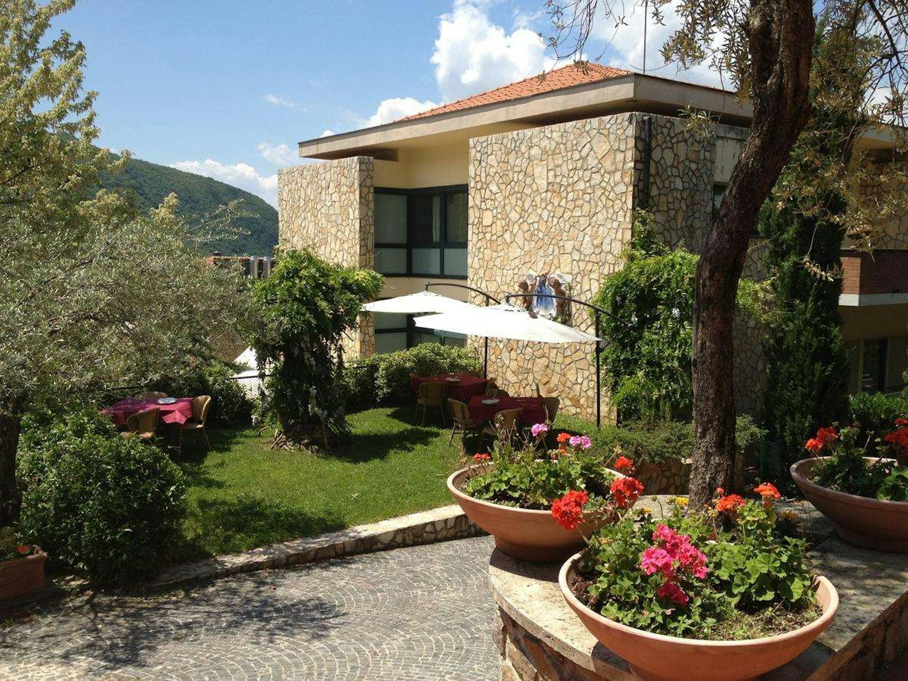 Solofra Palace 2/29