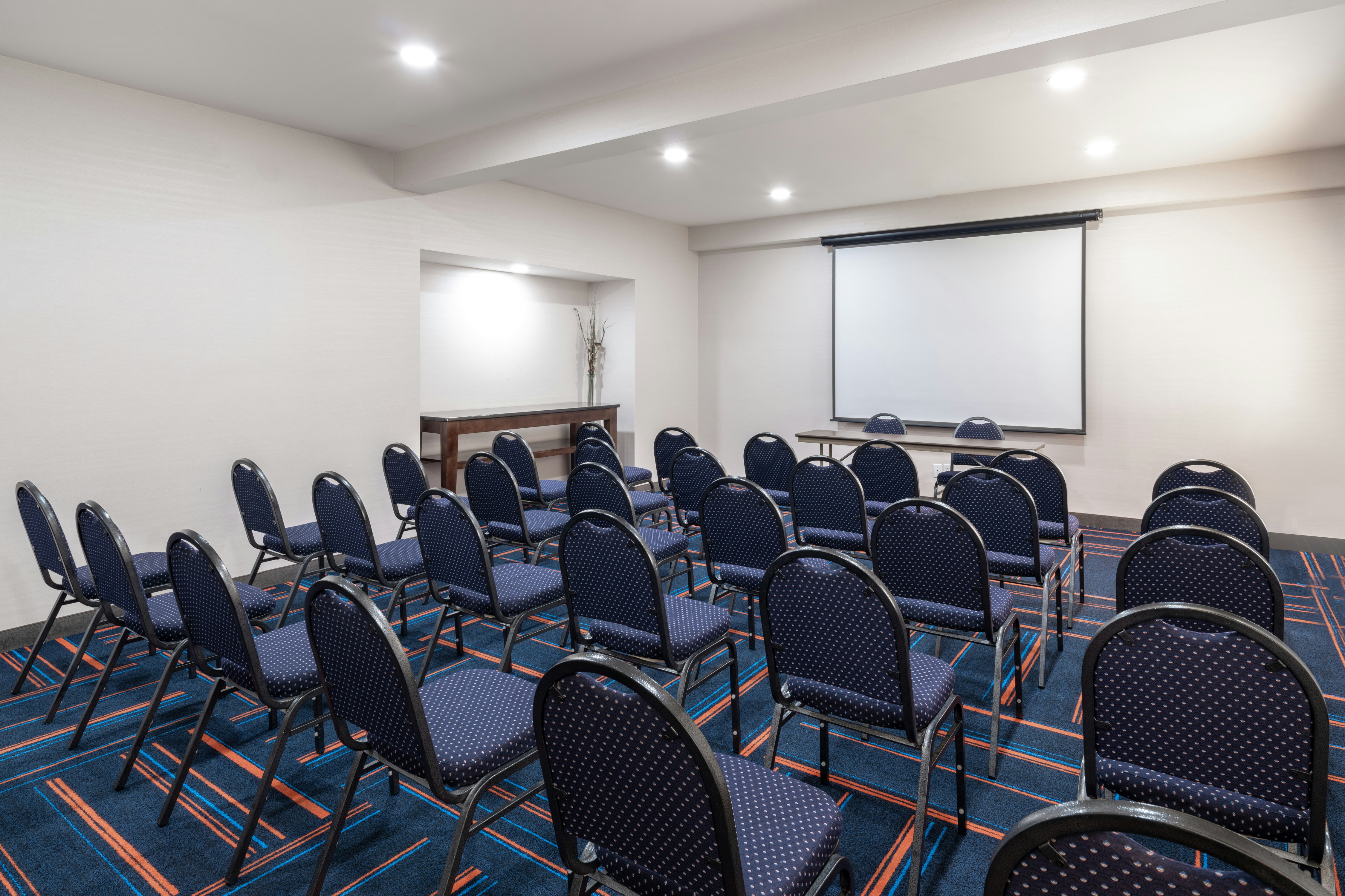 Hampton Inn Sanford 27/32
