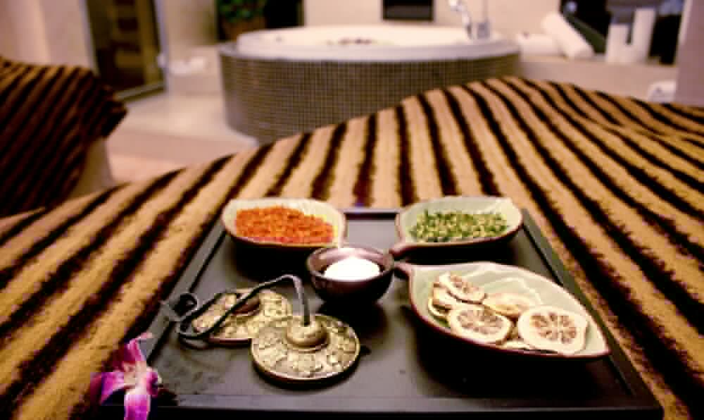 Crowne Plaza Tianjin Binhai Center 52/64