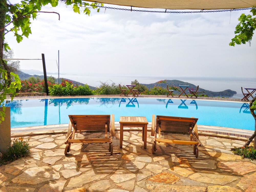 Zephyros Hotel 39/44