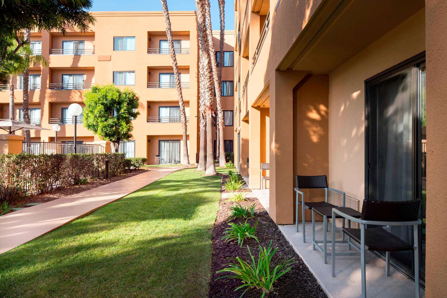 Sonesta Select Los Angeles Torrance South Bay 48/49