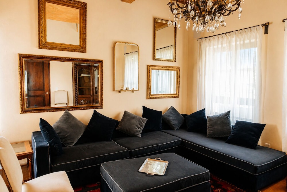 Hacienda Los Arcangeles 26/49