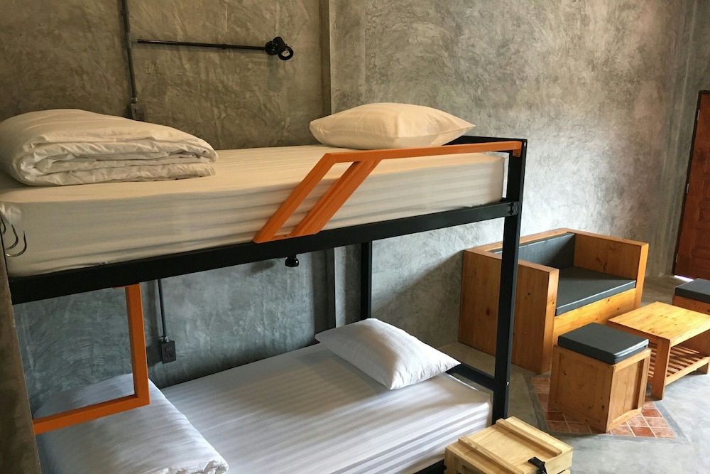 Sirah Hometel 15/18