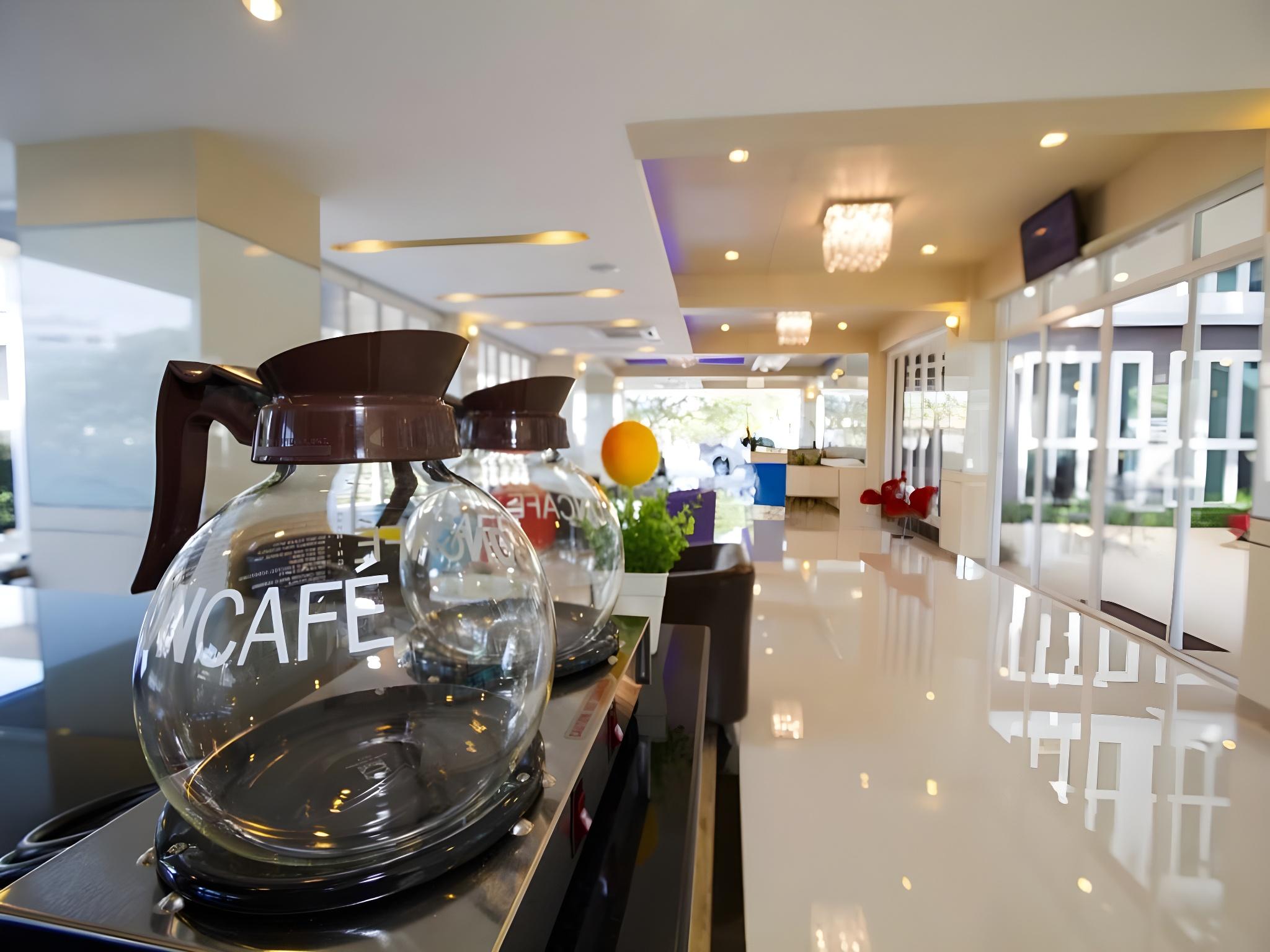 The Ozone Boutique Hotel 36/48