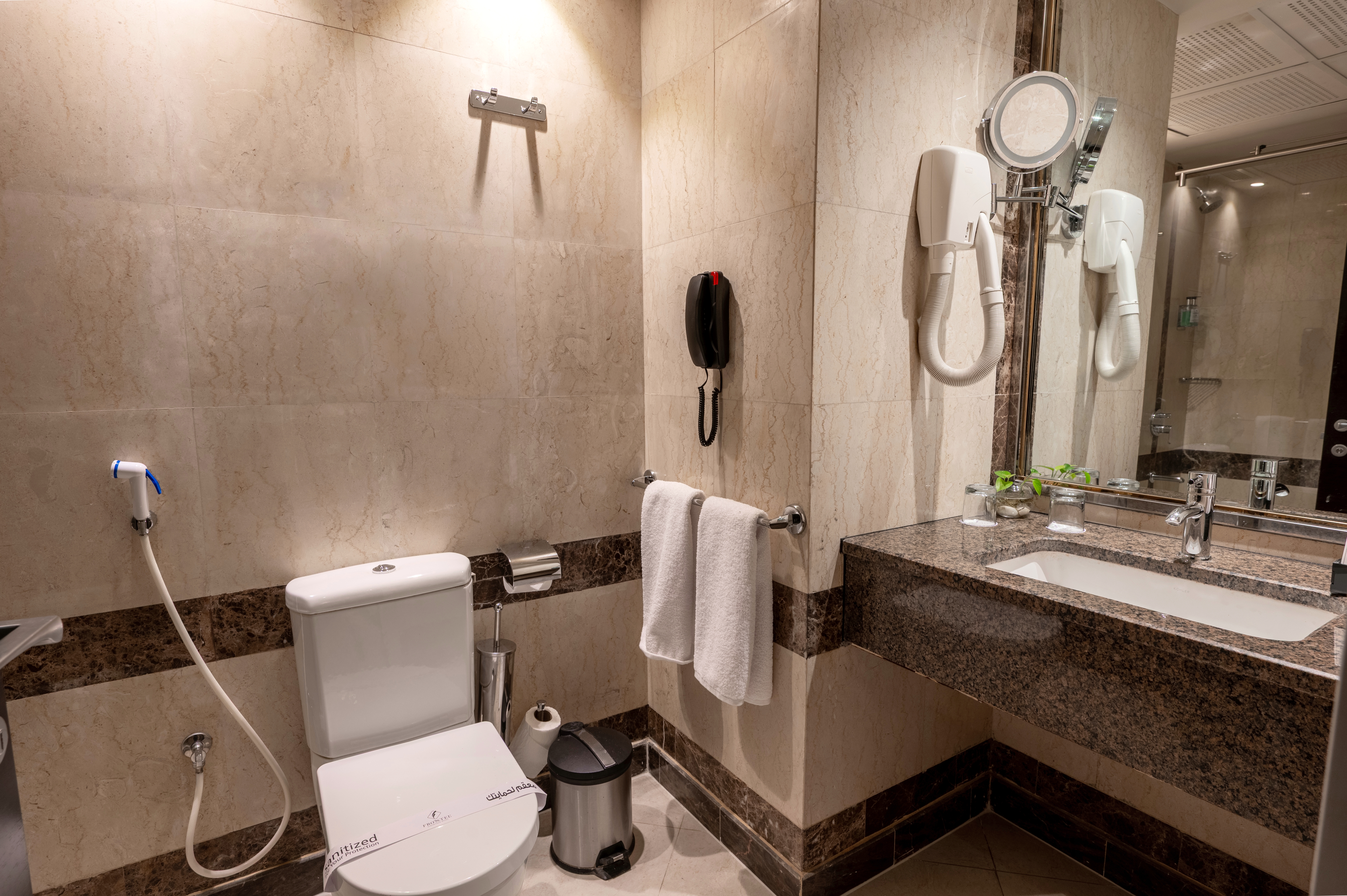 فرنتيل الحارثية(The Venue Al Harithia Hotel Medina) 45/47