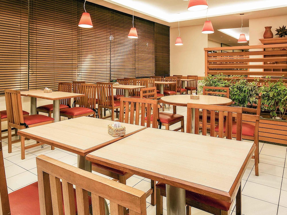 Ibis Uberlandia 48/56
