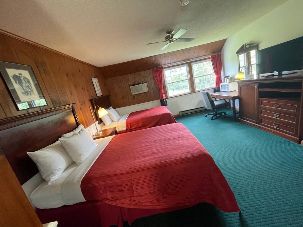 Stonybrook Motel & Lodge 14/59