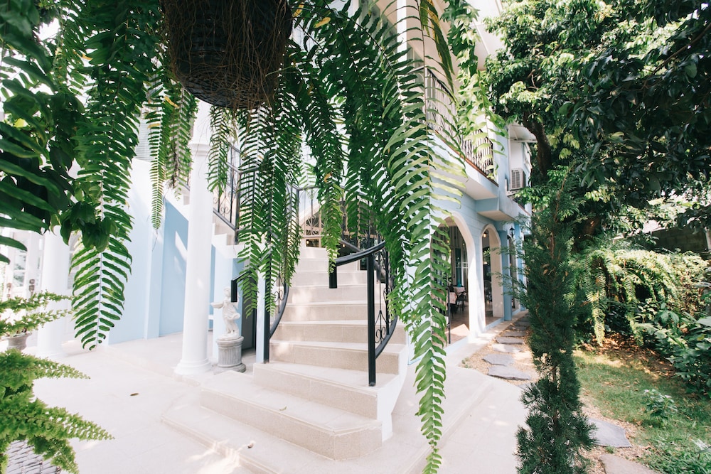 Nai Suan Bed And Breakfast 64/69