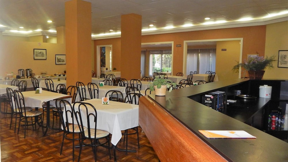 Hotel Platanus 32/48