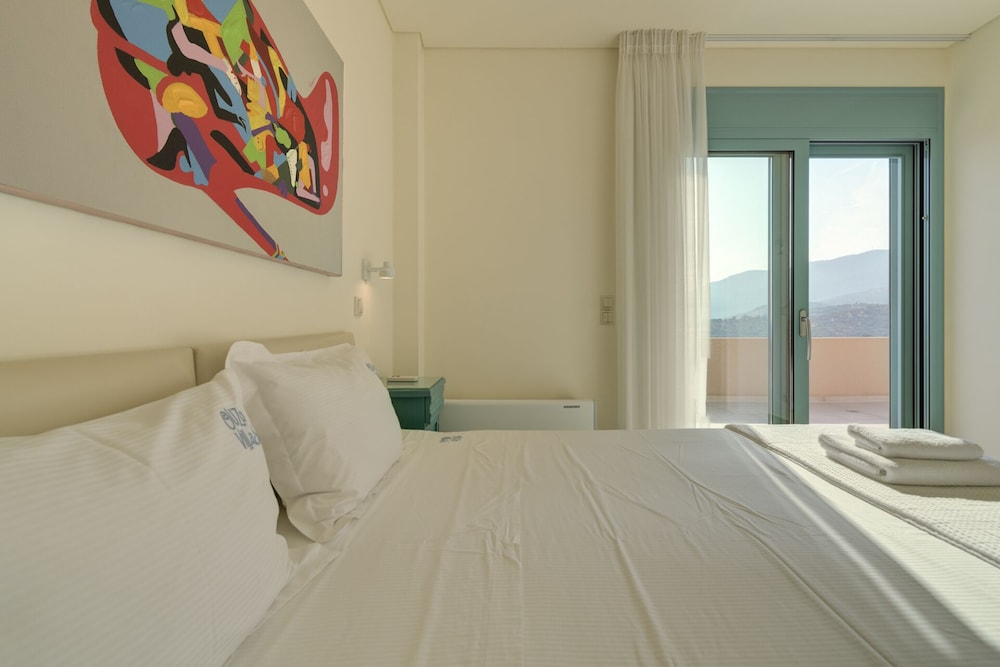 Ouzo Villas 24/50