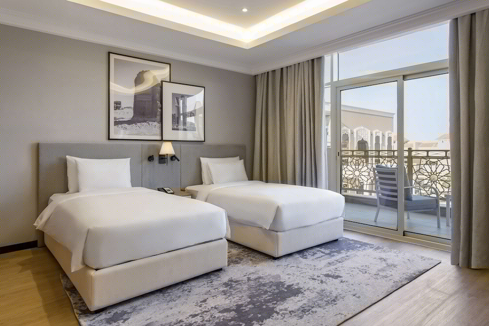 فندق راديسون مطار الرياض(Radisson Riyadh Airport) 18/64
