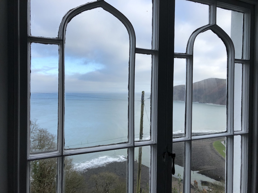 The North Cliff Hotel 23/50