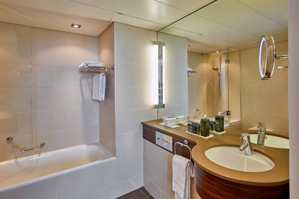 H4 Hotel Solothurn 70/73
