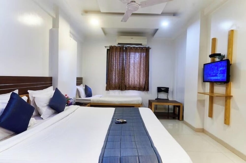Hotel Anand Heritage 24/53