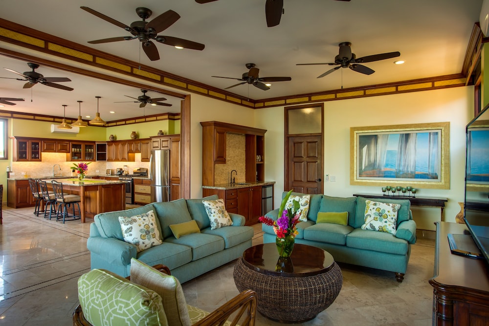 Villa Margarita 23/50