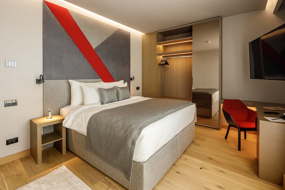 Room at Qosmo Brasov Hotel, BRASOV