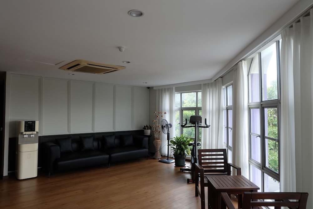 Orkid Inn Puchong 30/41