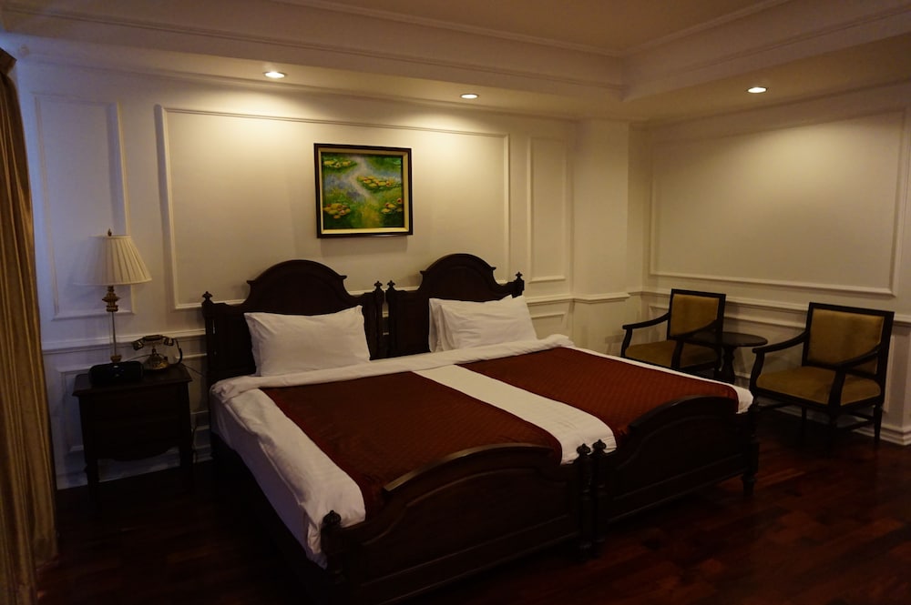 Dhavara Boutique Hotel 44/50