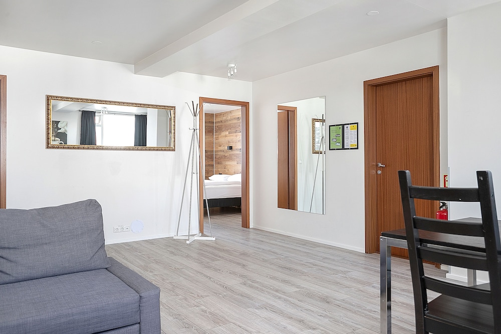 Einholt Apartments 34/50