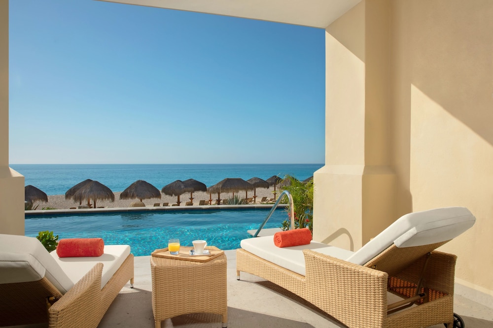 swimming pool spa