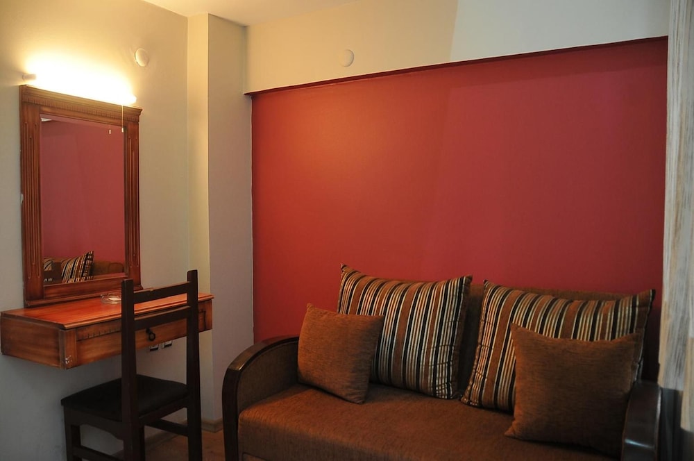 Antikhan Hotel 32/49