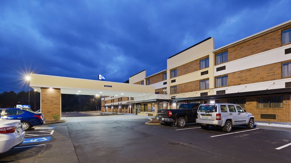 Best Western Atlanta-Marietta Ballpark Hotel 6/34