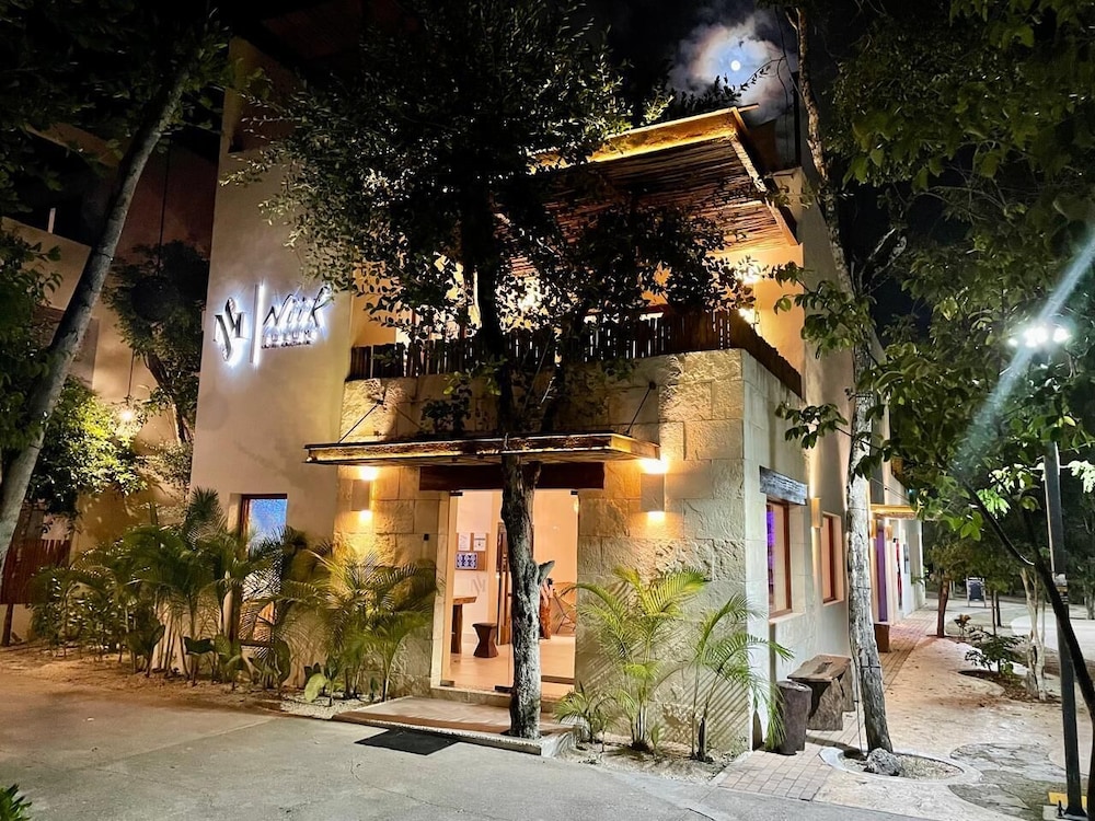 Niik Tulum 6/82