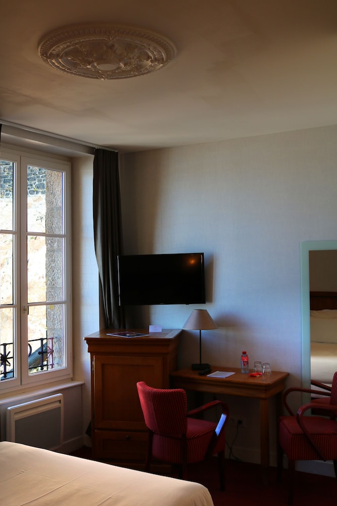 La Mere Poulard 43/68