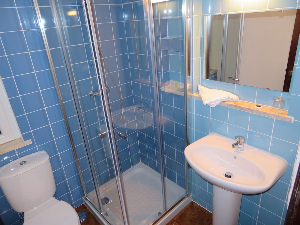 Hotel Alcaide 27/75