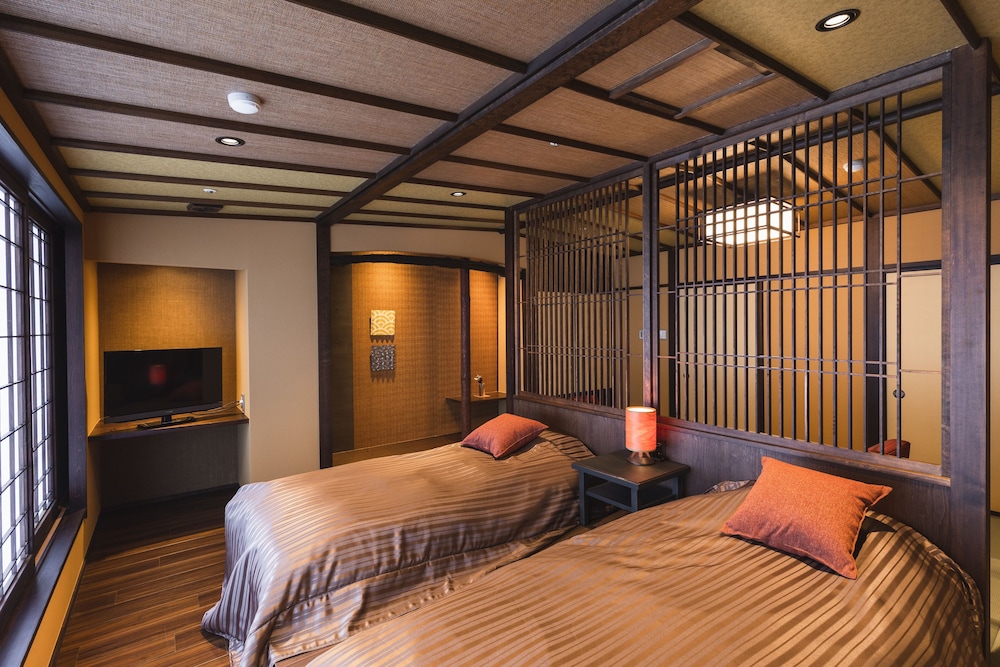 Tsuta Onsen 9/50