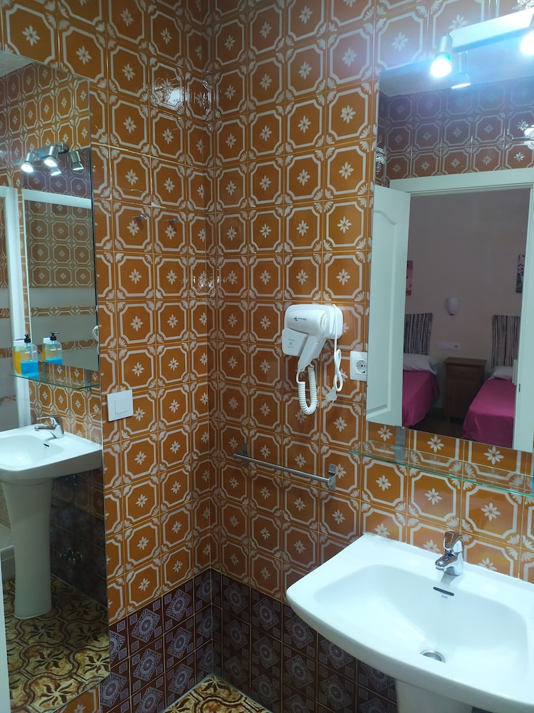 Pension Azahar 47/50