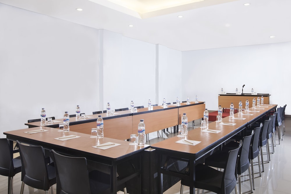Amaris Hotel Gorontalo 19/30
