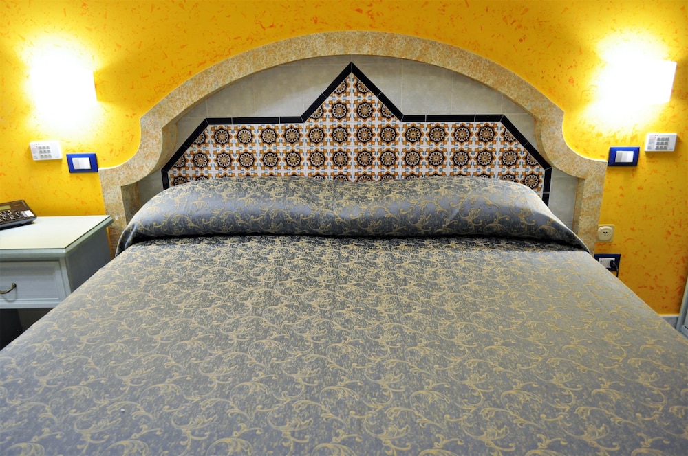 Hotel Al-Tair 6/50