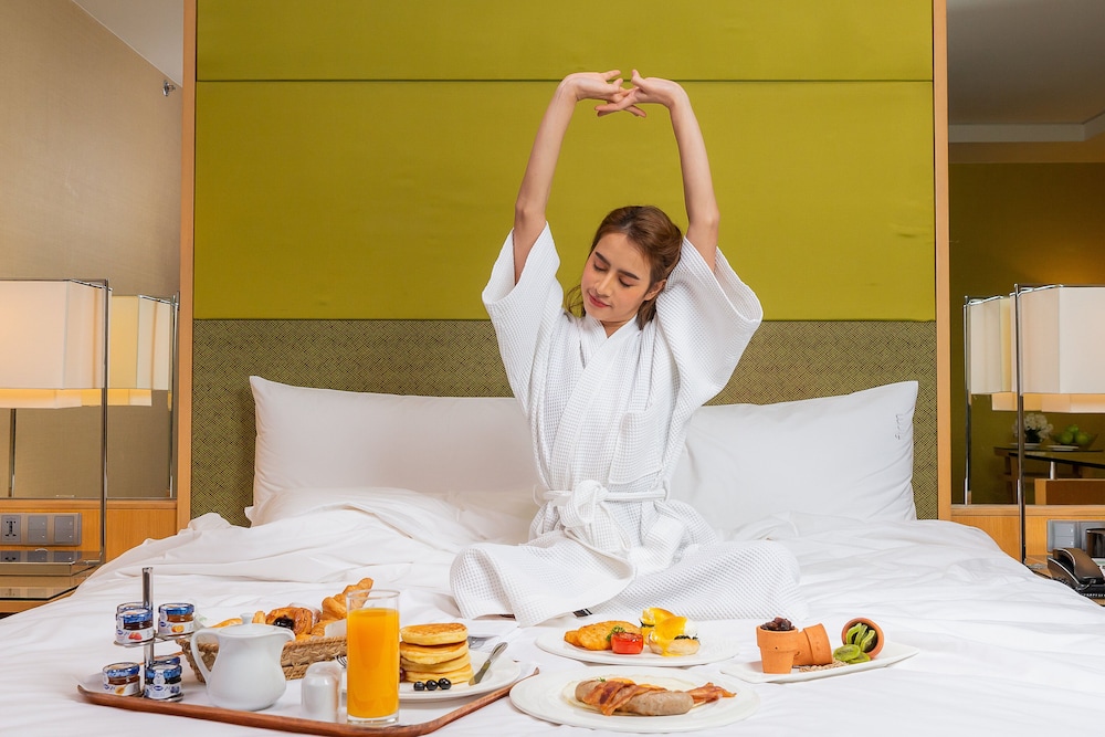 Holiday Inn Bangkok Silom 34/74