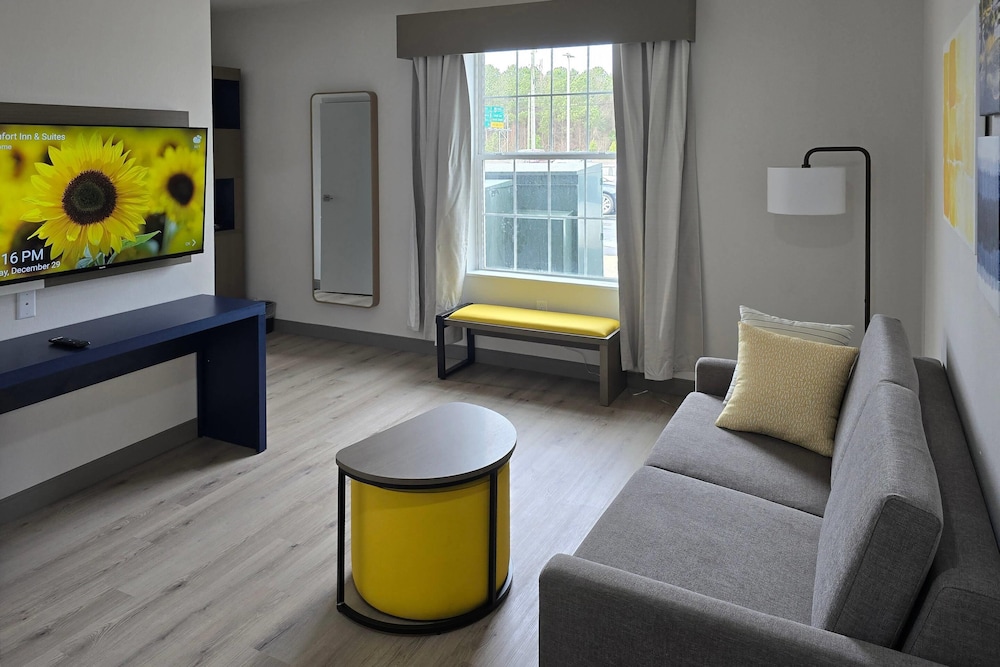 Comfort Inn & Suites Prince George - Fort Lee 41/60