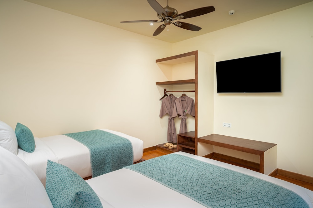 Amatak Boutique Hotel 17/50
