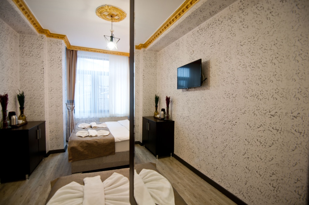 Golden Horn Park Hotel 33/49