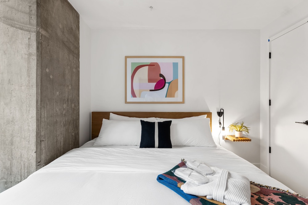 Austin Condo Hotel 9/49