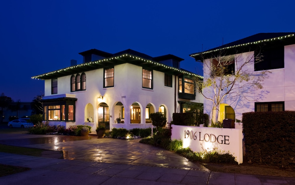 1906 Lodge, A Four Sisters Inn 2/75