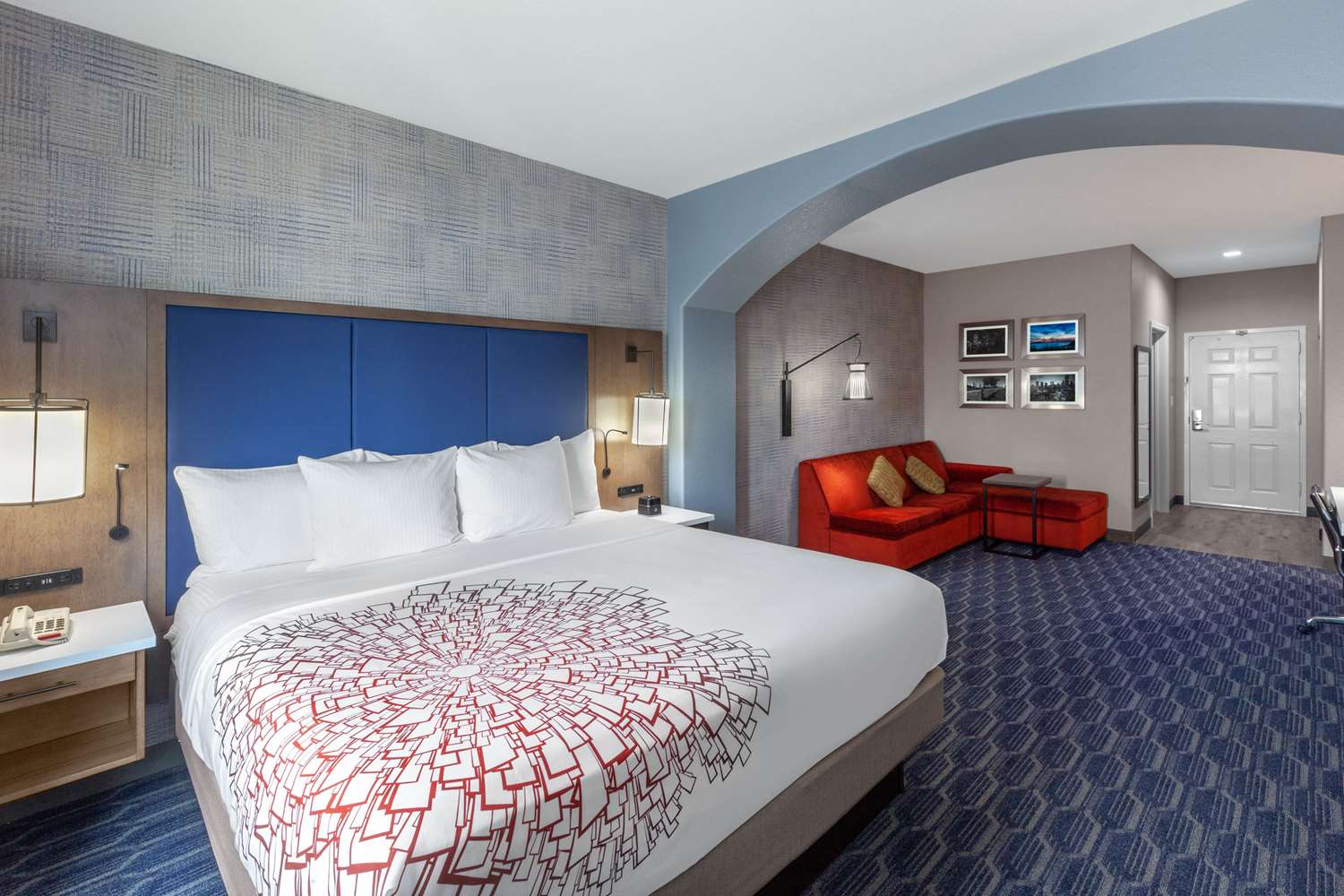 La Quinta Inn & Suites by Wyndham Houston Channelview 14/66