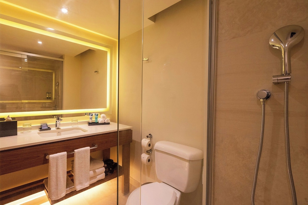 Diamond Club, Walkout, Beach, Luxury, 2 Queen Beds، Royalton Grenada, an Autograph Collection All-Inclusive Resort 10/10